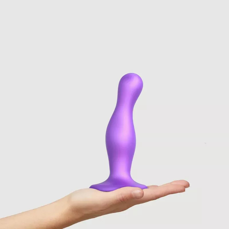 Strap On Me Dildo Plug Curvy – Violet métallique, L