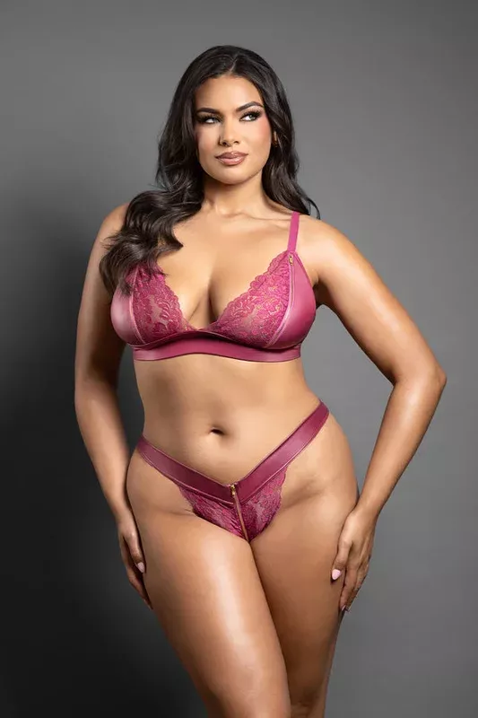 zipper-bralette-panty-queen Zipper Bralette & Panty Queen